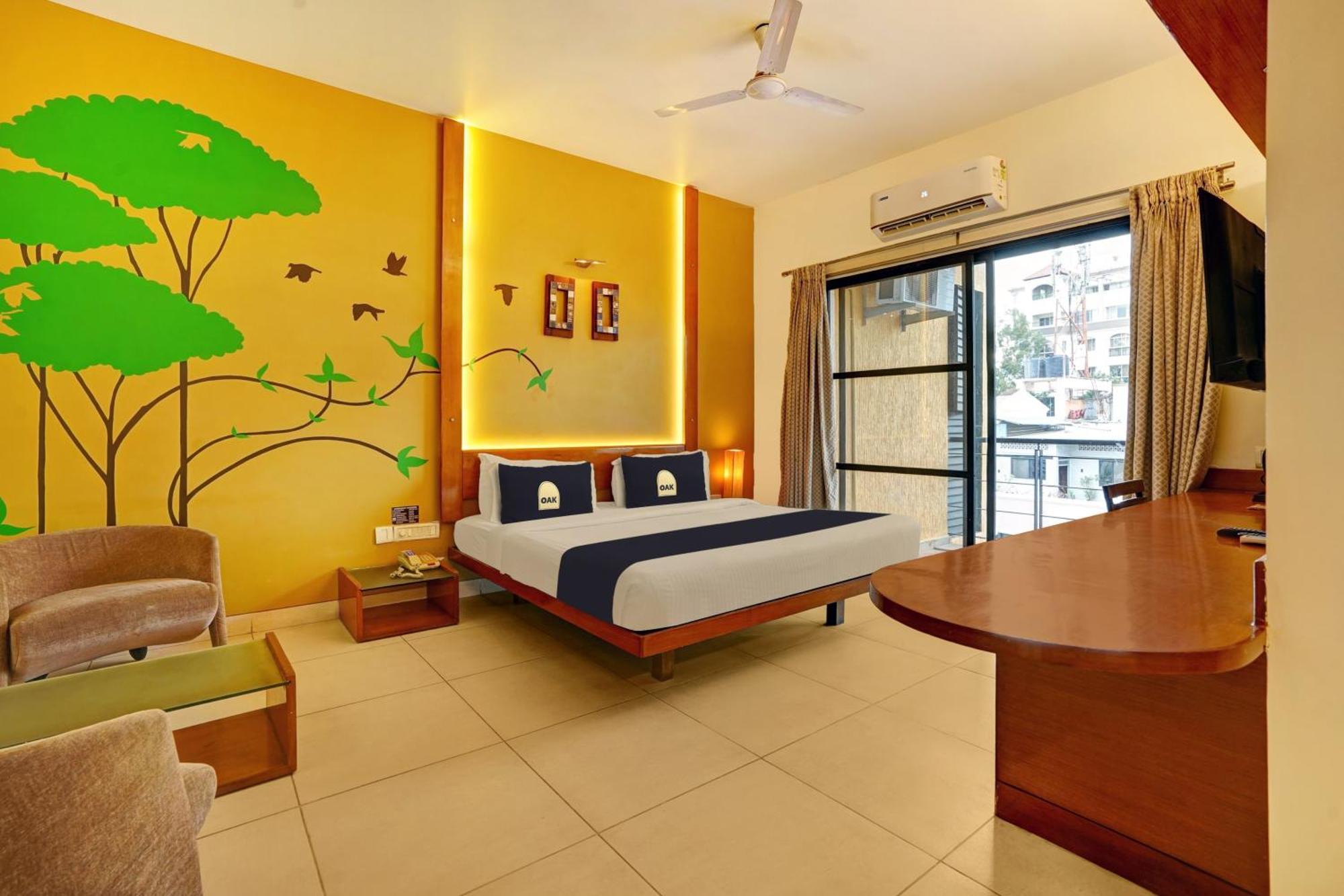 Astra Hotels & Suites - Marathalli Бангалор Экстерьер фото