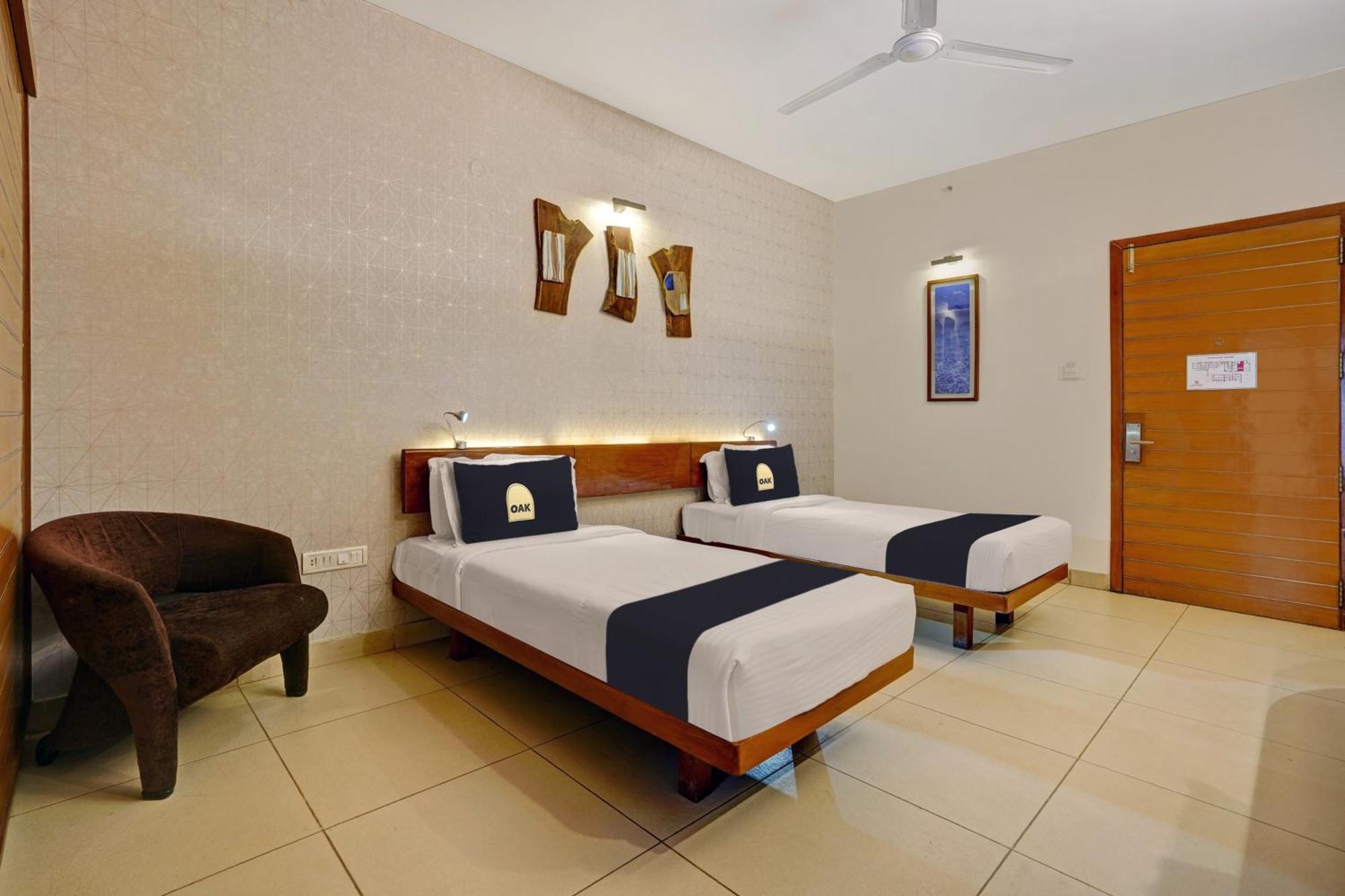 Astra Hotels & Suites - Marathalli Бангалор Экстерьер фото